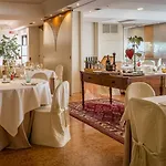 Umbria Hotel