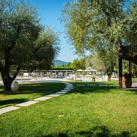 Ξενοδοχείο Umbria 3*