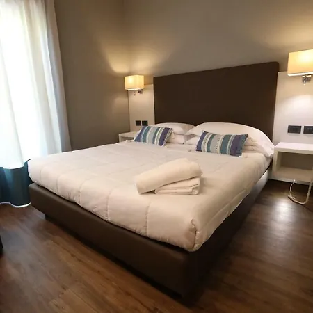 翁布里亚酒店 3*